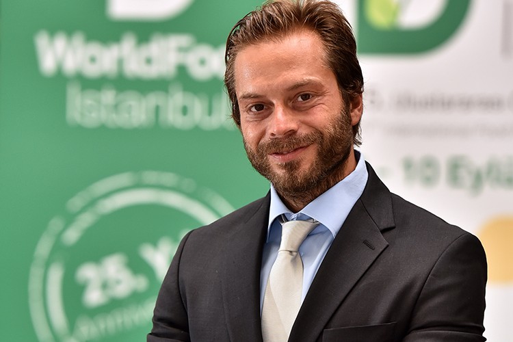 Geleceği masaya yatırılıyor