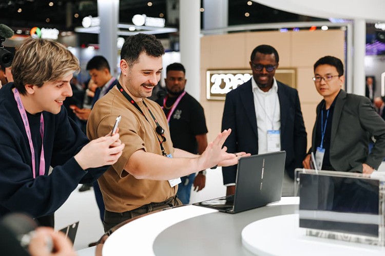 Huawei yeni nesil cihazlarını tanıttı