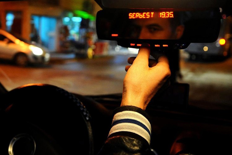 Taksimetrelere tarife yüklemenin detayları düzenlendi