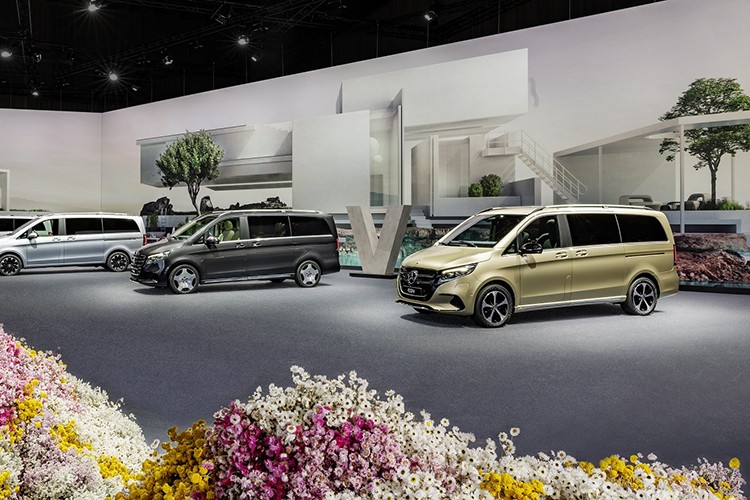 Mercedes-Benz'den Yeni Premium Hafif Ticari Araçlar