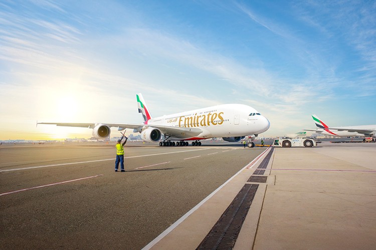 Emirates, dünyanın en kârlı havayolu olma konumunu koruyor