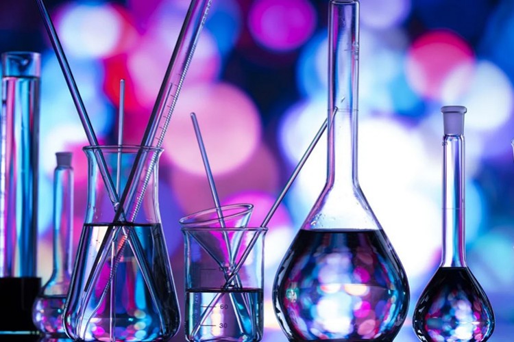 Kimya, 8 ayda en çok ihracat artışı yapan sektör oldu