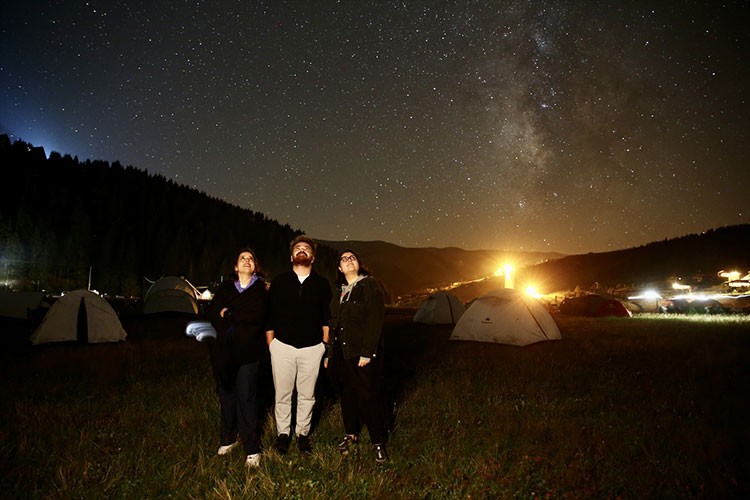 Fotoğrafçılar Kümbet Yaylası'nda buluştu
