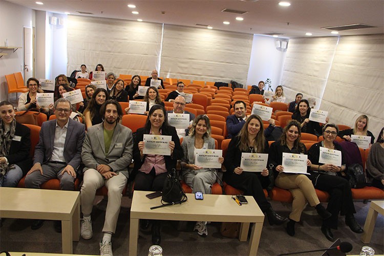 İK Yönetiminin Geleceği Ege Bölgesi'nde Tartışıldı