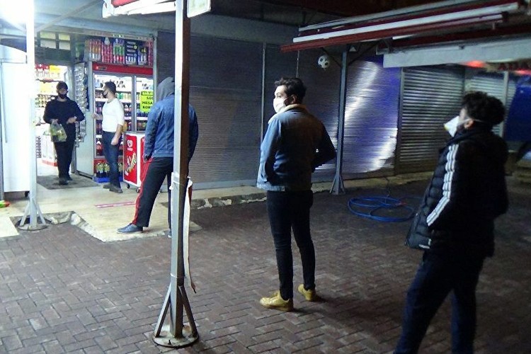 Yasak bitti hemen başladı...