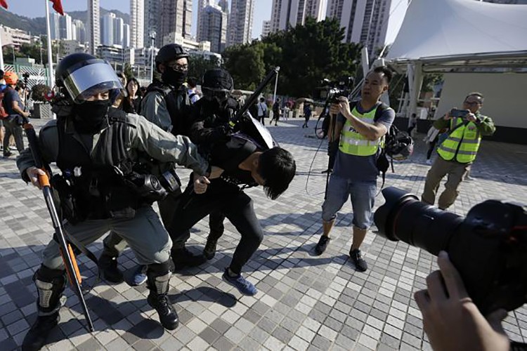 Çin'den "soğuk savaş" uyarısı