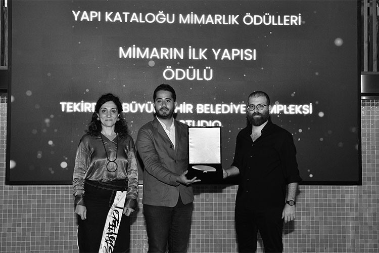 Yapı Kataloğu Mimarlar Rehberi 4 Yaşında