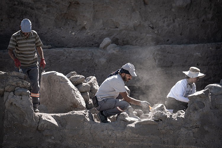 6 bin yıl eskiye dayanan yerleşim tespit edildi