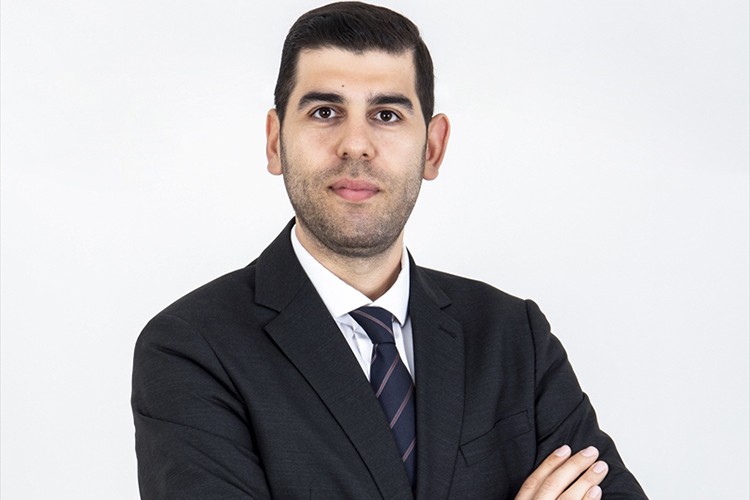 Elektrikli araç şarj istasyonlarını "akıllı bariyer" koruyacak