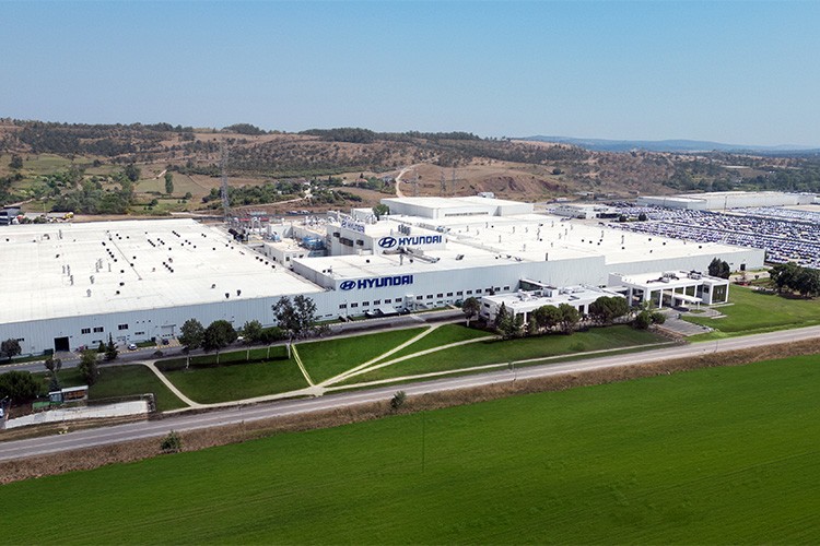 Hyundai 2024'te küresel satışlarını artırdı