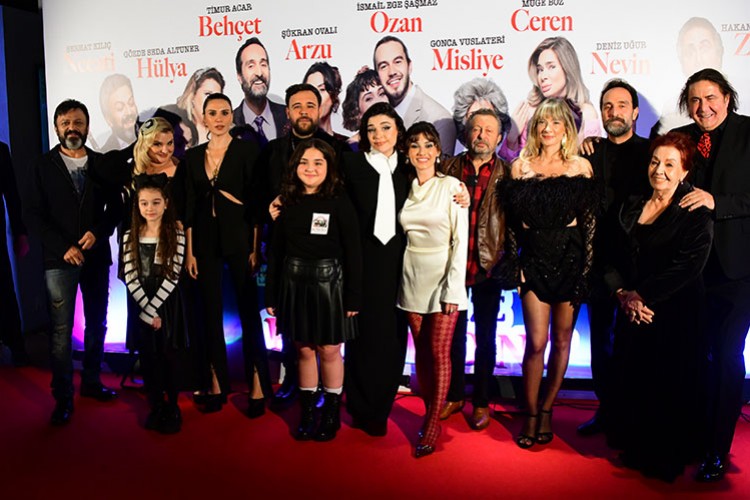 "Cenazemize Hoş Geldiniz" gösterime giriyor