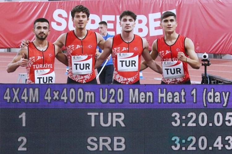 Türk atletlerden 12 madalya