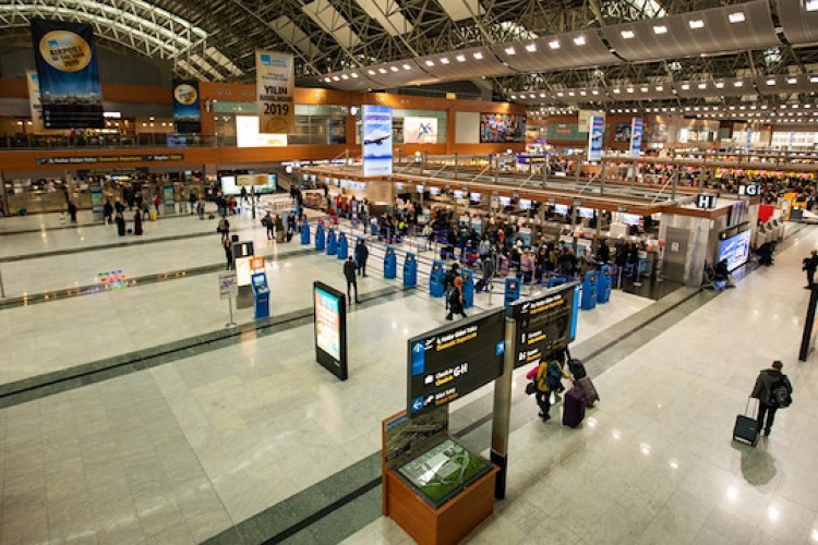 Sabiha Gökçen Havalimanı Tatil Yoğunluğuna Hazır