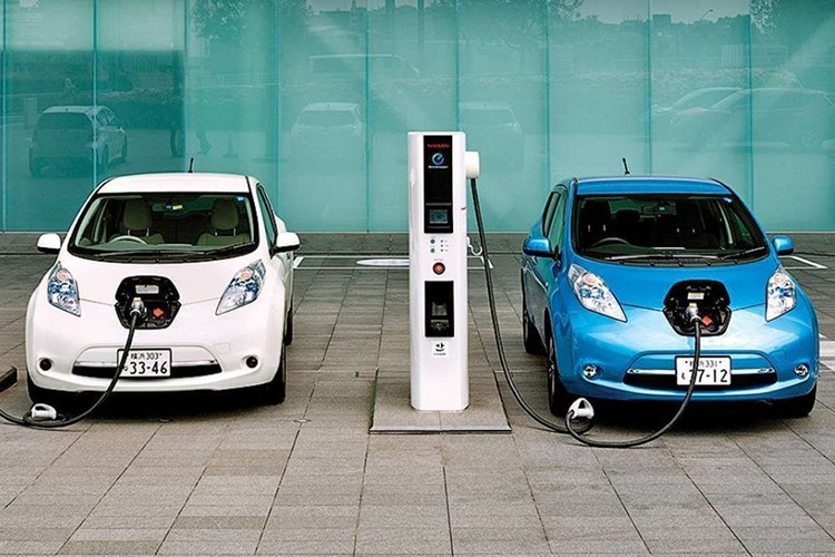 Elektrikli otomobil satışları 6 bini aştı