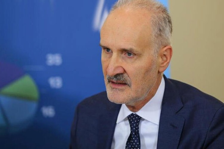 "Faiz, eleman ve hammadde sıkıntısı"