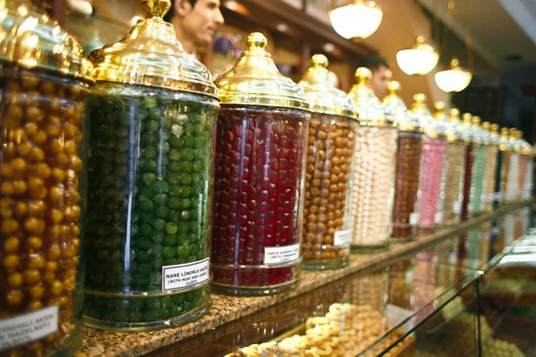 Şekerin tadı kaçtı baklava cep yaktı