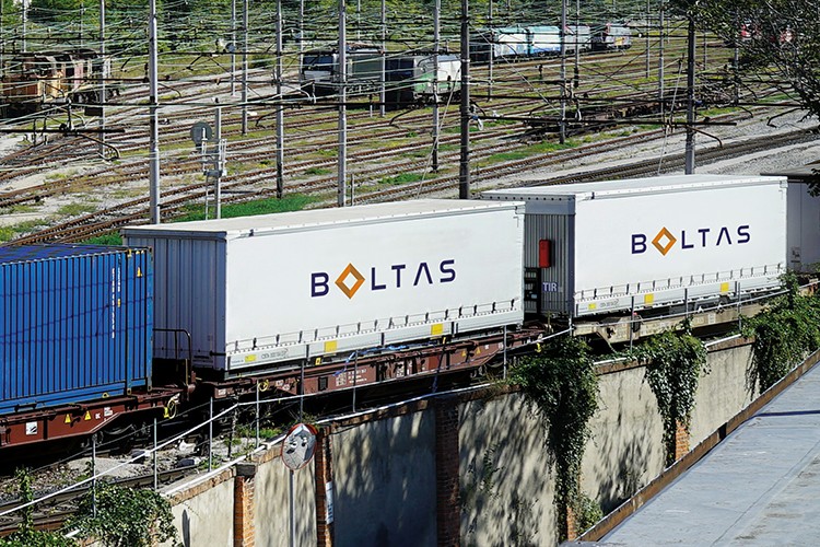 Demir yoluyla liman bağlantili kombine taşimacilik 12,3 milyon tona ulaşti