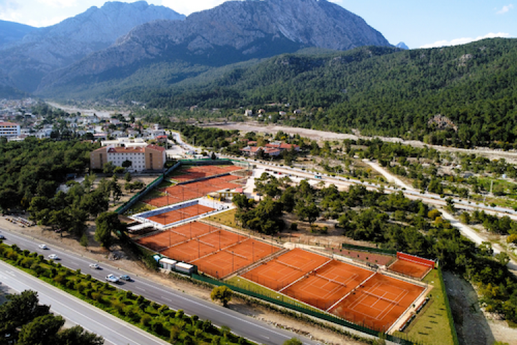Corendon Tennis Club Kemer Uluslararası TEN PRO – Turkish Bowl Tenis Turnuvası ile açılıyor