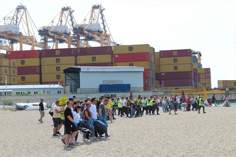 Tekirdağ'da plajlarda çevre temizliği yapıldı