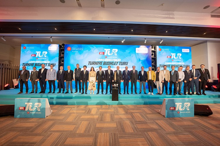 Çeşme'den Ankara'ya takımlar hazır