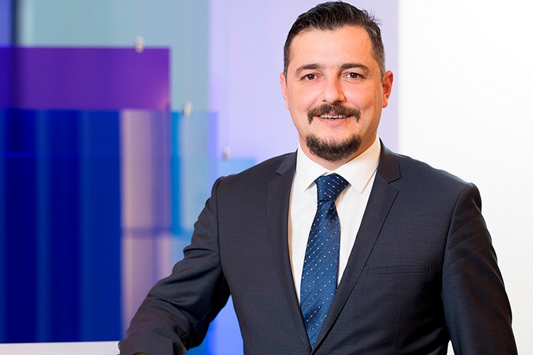 Damsgaard takipçisini yüzde 605 artırdı