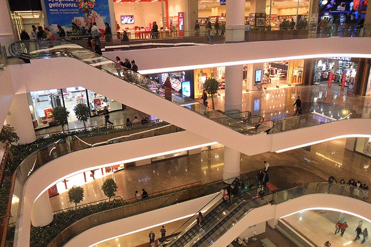 Alışveriş merkezi satılacak
