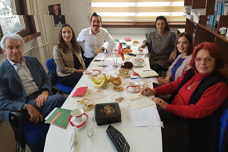 Fikir liderleri biraraya geldi