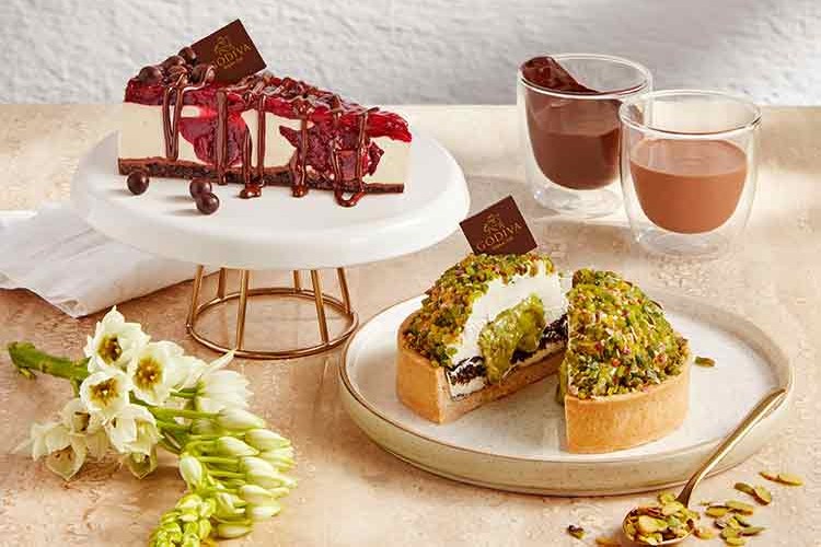 Harika anlarınıza eşlik ediyor