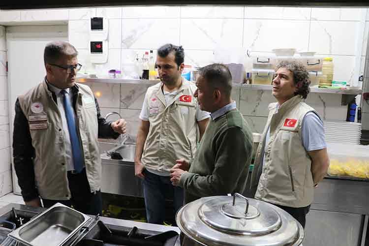 Trakya'da iftarda hizmet veren restoranlarda ramazan denetimi