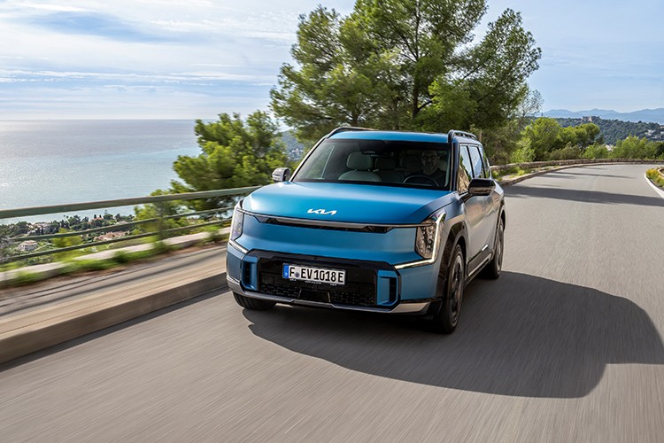 Kia EV9, '2024 Yılın Otomobili' ödülü finalisti