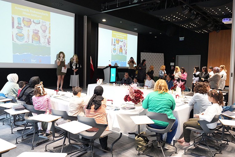 LİV Hospital Todev ile birlikte mum atölyesi düzenlendi