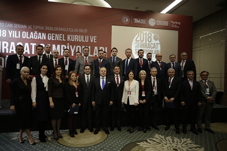 İhracatın sorumluluğunu herkes paylaşmalıdır