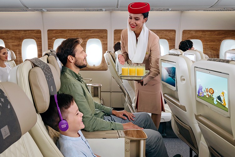 Çocukların Emirates ile uçmasının 20 avantajlı yolu
