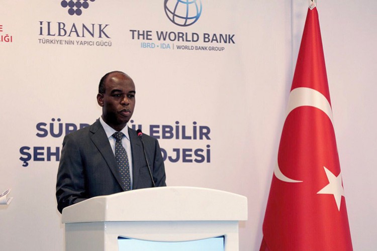 Eşgüdümlü hareket vurgusu