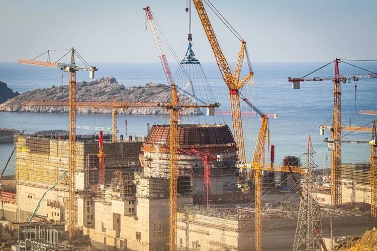 Akkuyu'nun 1'inci ünitesinde iç koruma kabuğu tamamlanıyor