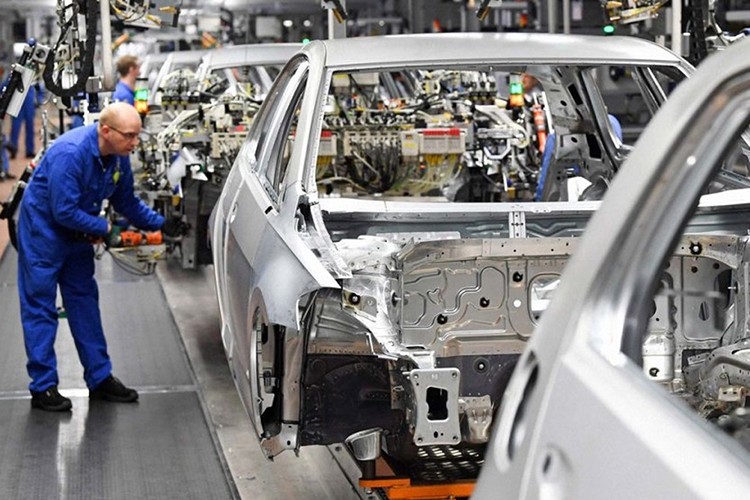 Üretim yüzde 4, ihracat yüzde 3 azaldı!