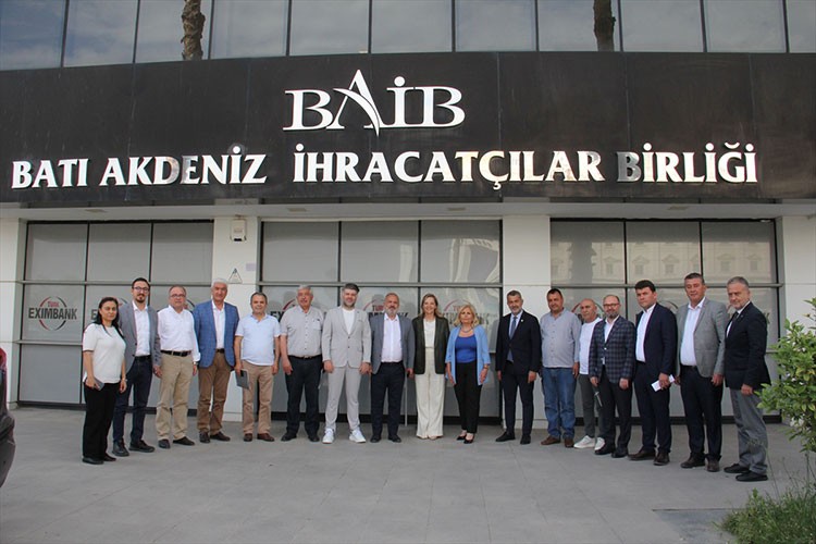 Mermer ihracatçıları sektörün sorunlarını değerlendirdi