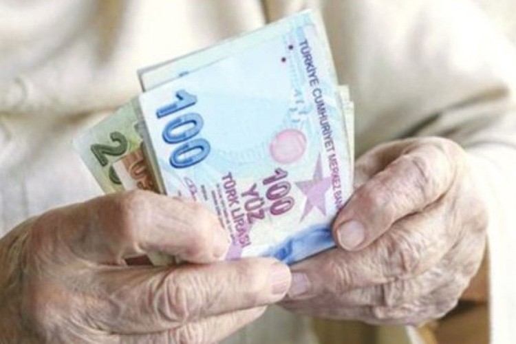 PTT'den emekliye evde maaş
