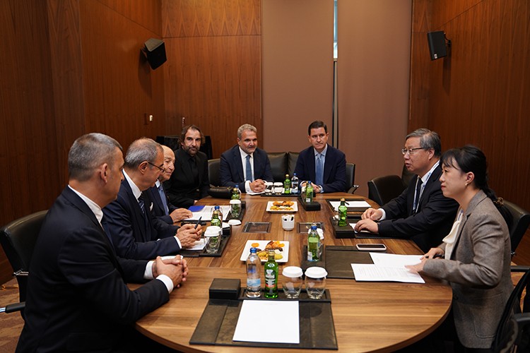 Türkçimento ve Çin Çimento Birliği'nden stratejik iş birliği