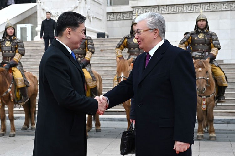 Kazakistan ile Moğolistan arasında stratejik ortaklık kuruldu