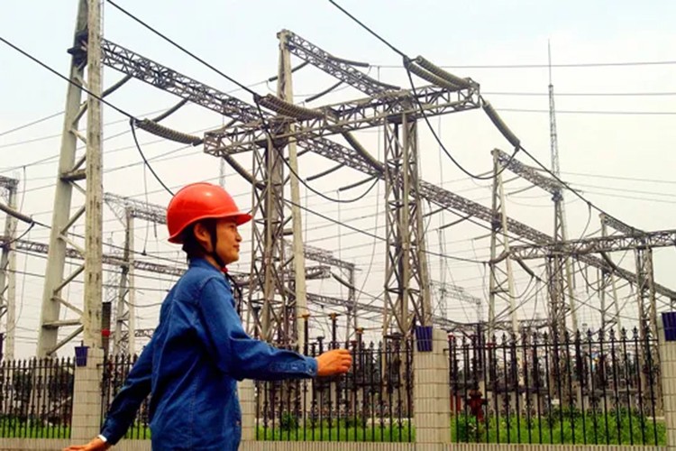 Çin'de elektrik tüketimi Mayıs ayında yüzde 4,4 arttı