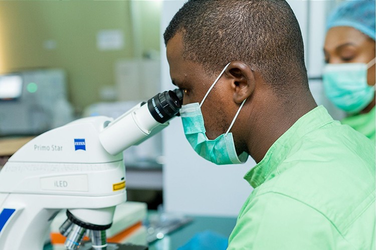 Dr. Sinclair: ABD, Salgınlardan Hiç Ders Çıkarmıyor