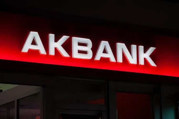 Akbank'tan 31 milyar 18 milyon lira kâr