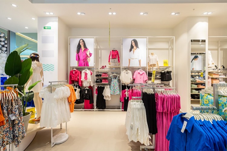 Panama'da İlk Mağaza Açılışıyla 59. Ülkeye Ulaşıyor