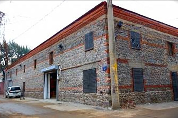 Başkan Soyer'den genç girişimcilere destek