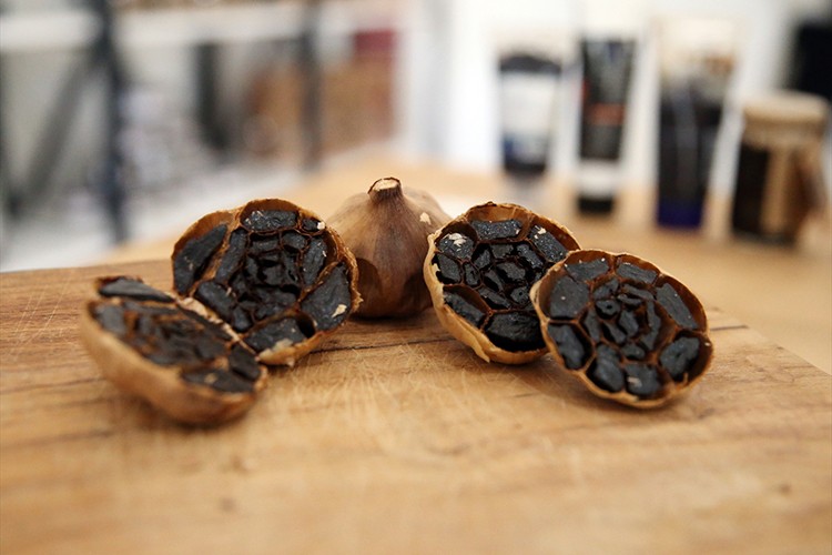 Siyah sarımsak 6 ülkeye ihraç ediliyor