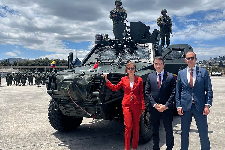 Türk savunma sanayisinden Ekvador'a ilk büyük satış gerçekleştirildi