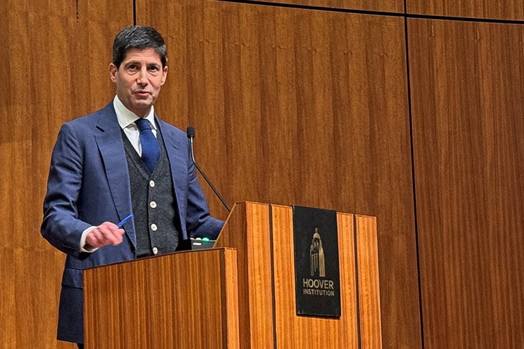 Trump FED Başkan adayılı açıkladı