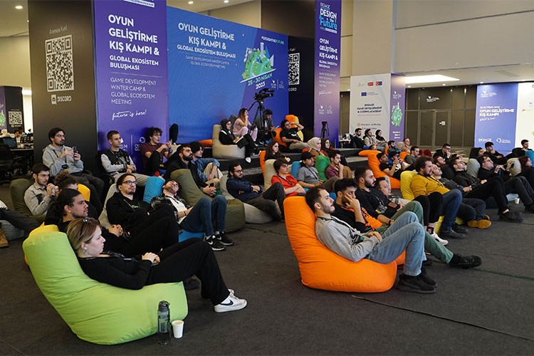 Oyun geliştiricileri biraraya gelecek