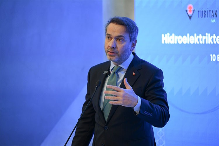 "Enerjideki devrimde HES'ler önemli rol oynadı"